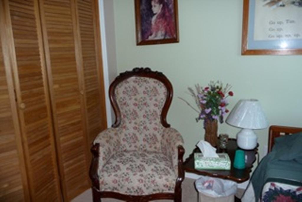 Cycle Inn Bed And Breakfast Langford Room photo